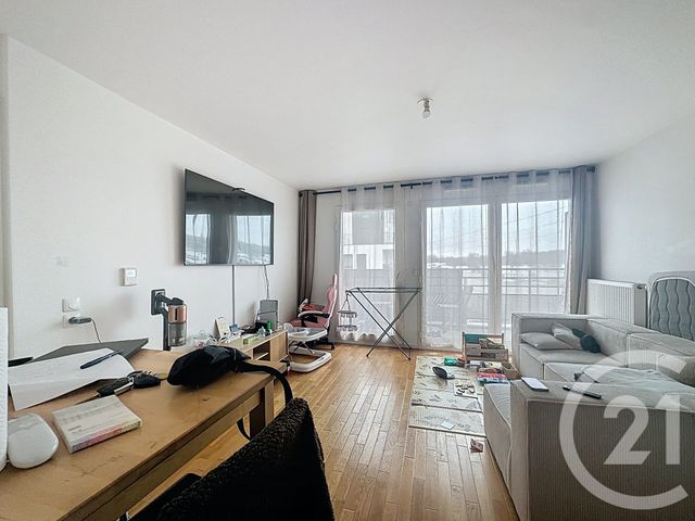Appartement F3 à vendre - 3 pièces - 59.03 m2 - THIAIS - 94 - ILE-DE-FRANCE - Century 21 K.B. Immobilier