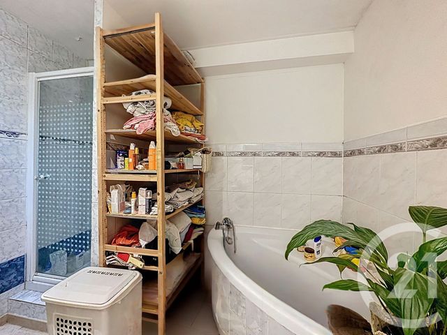 maison à vendre - 6 pièces - 118.04 m2 - VILLEJUIF - 94 - ILE-DE-FRANCE - Century 21 K.B. Immobilier