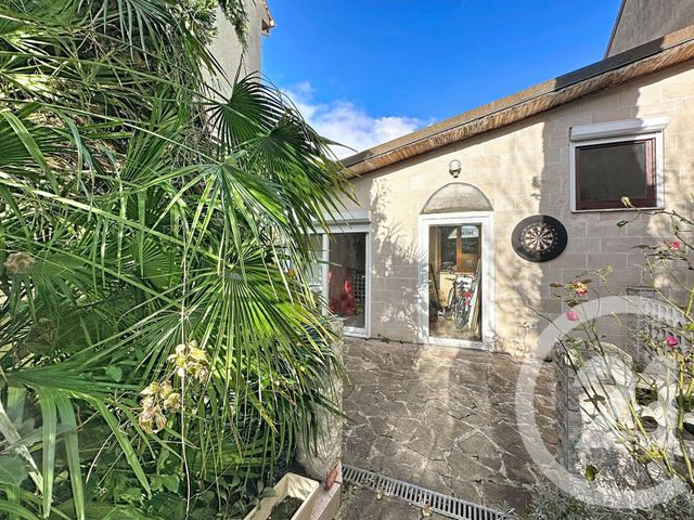 maison à vendre - 6 pièces - 118.04 m2 - VILLEJUIF - 94 - ILE-DE-FRANCE - Century 21 K.B. Immobilier