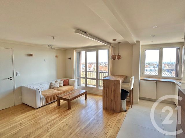 Appartement F2 à vendre - 2 pièces - 42.21 m2 - VILLEJUIF - 94 - ILE-DE-FRANCE - Century 21 K.B. Immobilier