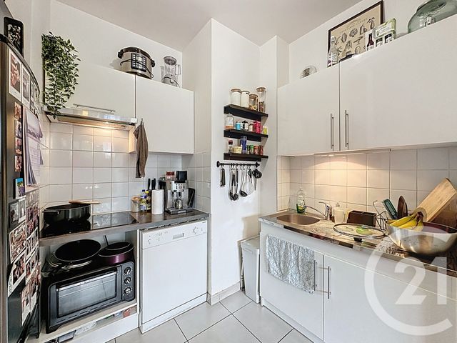 Appartement F2 à vendre - 2 pièces - 43.04 m2 - VITRY SUR SEINE - 94 - ILE-DE-FRANCE - Century 21 K.B. Immobilier