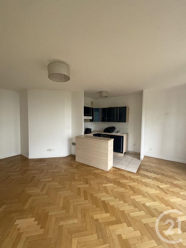 Appartement F2 à louer - 2 pièces - 42.17 m2 - VILLEJUIF - 94 - ILE-DE-FRANCE - Century 21 K.B. Immobilier