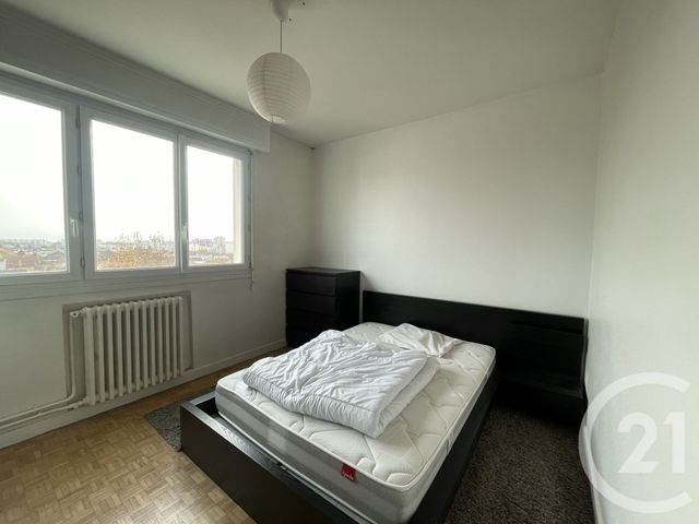 Appartement F2 à louer - 2 pièces - 42.96 m2 - VILLEJUIF - 94 - ILE-DE-FRANCE - Century 21 K.B. Immobilier