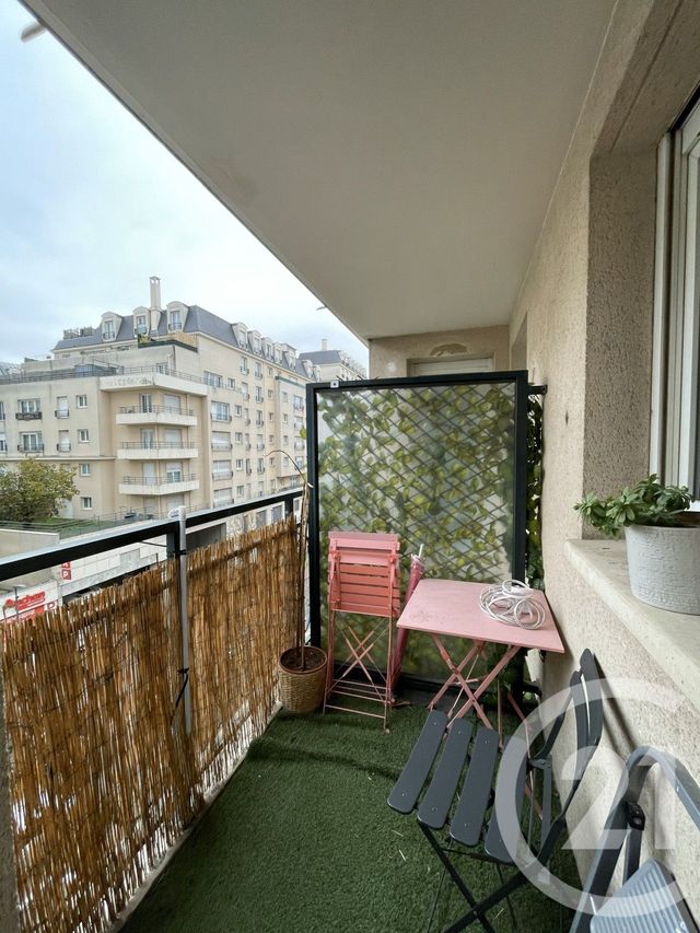 Appartement F3 à louer - 3 pièces - 53.83 m2 - CHATILLON - 92 - ILE-DE-FRANCE - Century 21 K.B. Immobilier