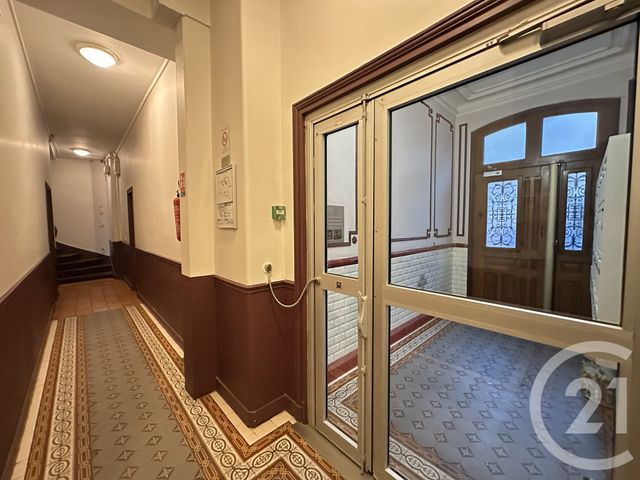 Appartement F2 à louer - 2 pièces - 42.31 m2 - CACHAN - 94 - ILE-DE-FRANCE - Century 21 K.B. Immobilier