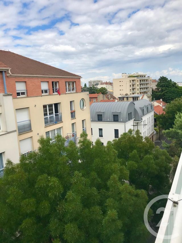 Appartement F1 à louer - 1 pièce - 22.83 m2 - VILLEJUIF - 94 - ILE-DE-FRANCE - Century 21 K.B. Immobilier