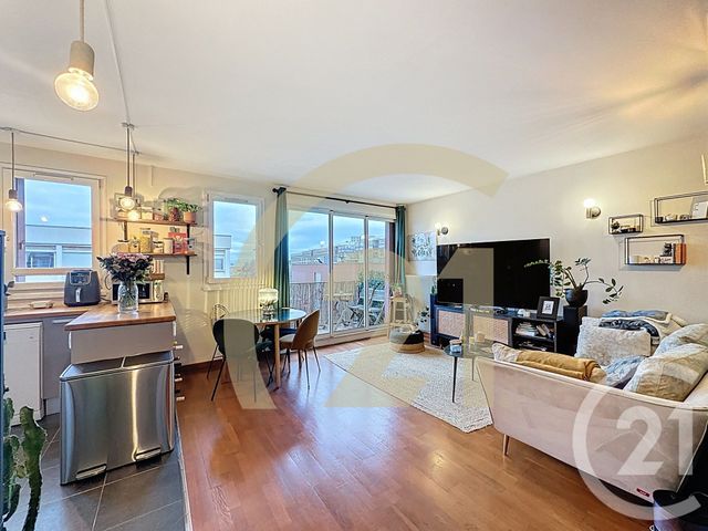 Appartement F3 à vendre - 3 pièces - 60.76 m2 - VILLEJUIF - 94 - ILE-DE-FRANCE - Century 21 K.B. Immobilier