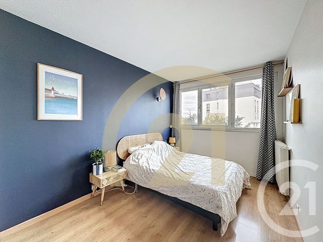 Appartement F3 à vendre - 3 pièces - 60.76 m2 - VILLEJUIF - 94 - ILE-DE-FRANCE - Century 21 K.B. Immobilier