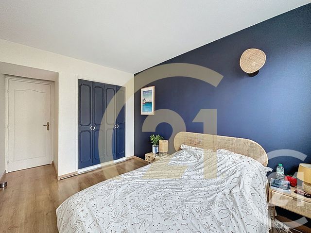 Appartement F3 à vendre - 3 pièces - 60.76 m2 - VILLEJUIF - 94 - ILE-DE-FRANCE - Century 21 K.B. Immobilier