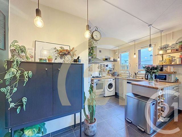 Appartement F3 à vendre - 3 pièces - 60.76 m2 - VILLEJUIF - 94 - ILE-DE-FRANCE - Century 21 K.B. Immobilier