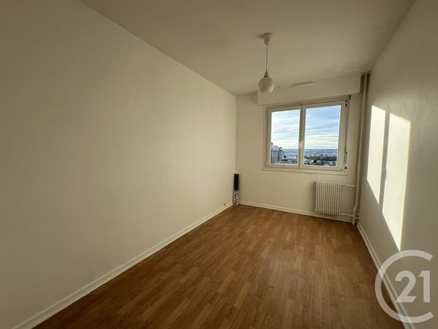 Appartement F4 à louer - 4 pièces - 76.99 m2 - VILLEJUIF - 94 - ILE-DE-FRANCE - Century 21 K.B. Immobilier
