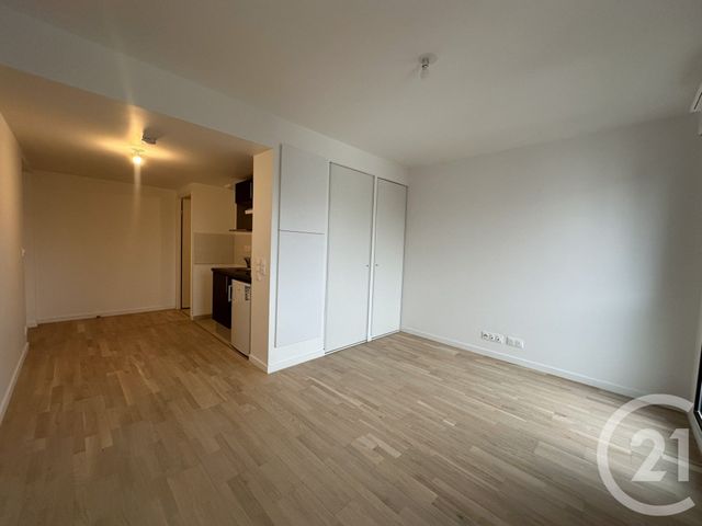 Appartement Studio à louer - 1 pièce - 24.0 m2 - VILLEJUIF - 94 - ILE-DE-FRANCE - Century 21 K.B. Immobilier