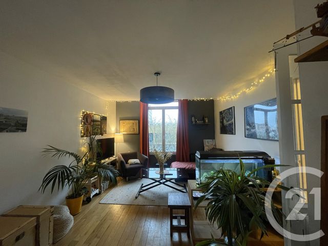 Appartement à louer - 3 pièces - 53.7 m2 - CACHAN - 94 - ILE-DE-FRANCE - Century 21 K.B. Immobilier