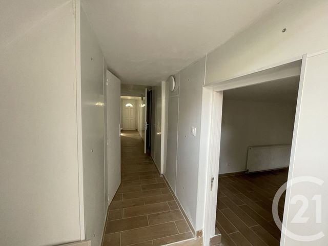 maison à louer - 3 pièces - 69.47 m2 - VILLEJUIF - 94 - ILE-DE-FRANCE - Century 21 K.B. Immobilier