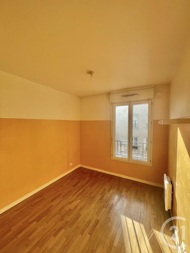 Appartement F3 à louer - 3 pièces - 59.75 m2 - VILLEJUIF - 94 - ILE-DE-FRANCE - Century 21 K.B. Immobilier