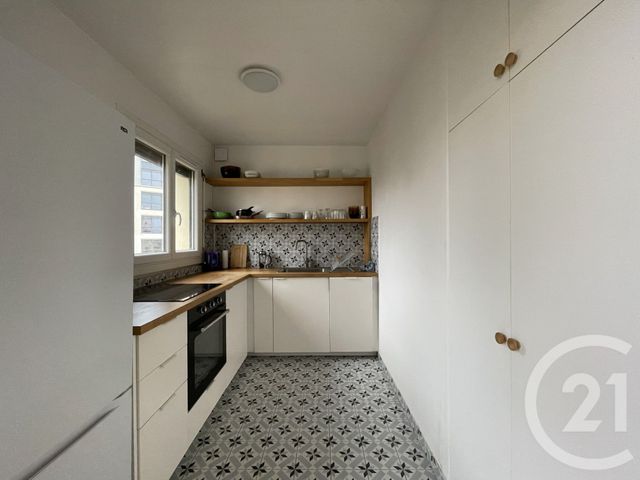 Appartement F3 à louer - 3 pièces - 50.56 m2 - VILLEJUIF - 94 - ILE-DE-FRANCE - Century 21 K.B. Immobilier