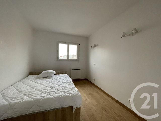 Appartement F3 à louer - 3 pièces - 50.56 m2 - VILLEJUIF - 94 - ILE-DE-FRANCE - Century 21 K.B. Immobilier