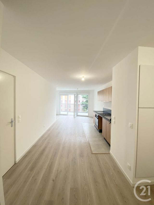 Appartement F3 à louer - 3 pièces - 66.5 m2 - VILLEJUIF - 94 - ILE-DE-FRANCE - Century 21 K.B. Immobilier
