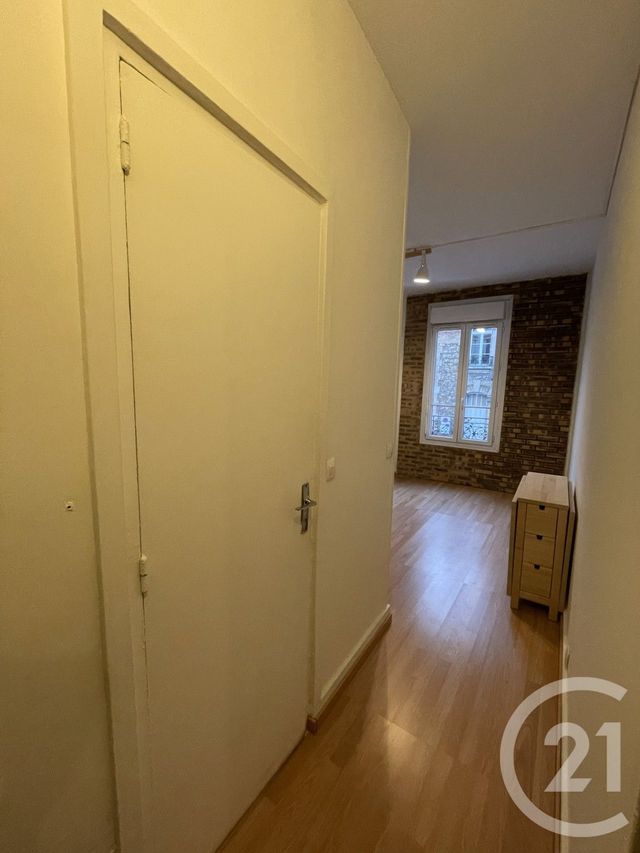 Appartement Studio à louer - 1 pièce - 15.65 m2 - VILLEJUIF - 94 - ILE-DE-FRANCE - Century 21 K.B. Immobilier