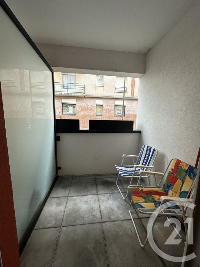Appartement F2 à louer - 2 pièces - 49.51 m2 - VILLEJUIF - 94 - ILE-DE-FRANCE - Century 21 K.B. Immobilier