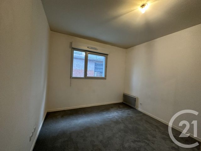 Appartement F2 à louer - 2 pièces - 49.51 m2 - VILLEJUIF - 94 - ILE-DE-FRANCE - Century 21 K.B. Immobilier