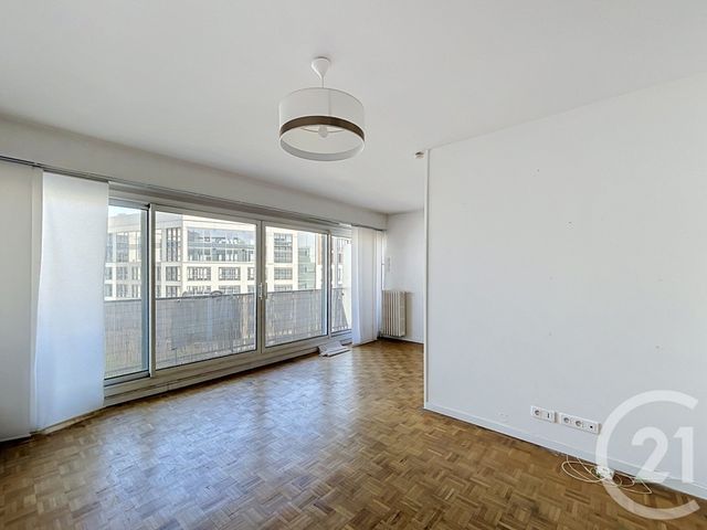Appartement T1 à vendre - 1 pièce - 36.1 m2 - VILLEJUIF - 94 - ILE-DE-FRANCE - Century 21 K.B. Immobilier