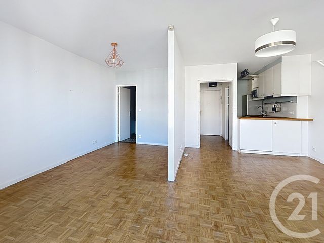 Appartement T1 à vendre - 1 pièce - 36.1 m2 - VILLEJUIF - 94 - ILE-DE-FRANCE - Century 21 K.B. Immobilier