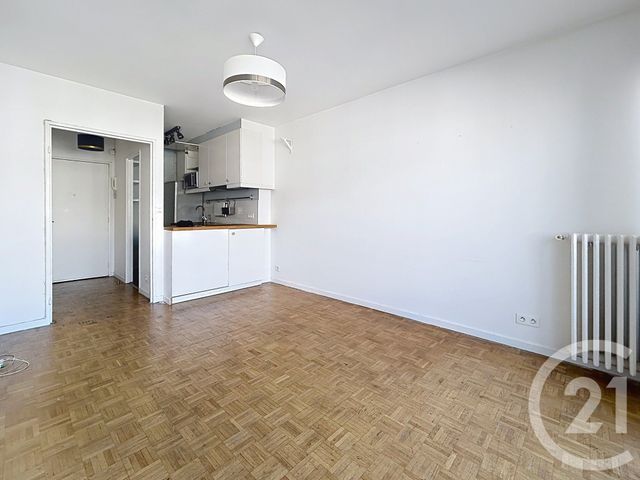 Appartement T1 à vendre - 1 pièce - 36.1 m2 - VILLEJUIF - 94 - ILE-DE-FRANCE - Century 21 K.B. Immobilier