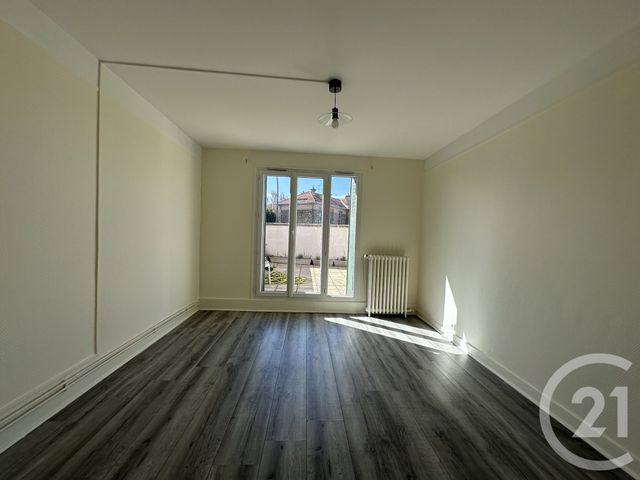 Appartement à louer - 3 pièces - 70.97 m2 - VITRY SUR SEINE - 94 - ILE-DE-FRANCE - Century 21 K.B. Immobilier