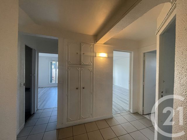 Appartement à louer - 3 pièces - 70.97 m2 - VITRY SUR SEINE - 94 - ILE-DE-FRANCE - Century 21 K.B. Immobilier