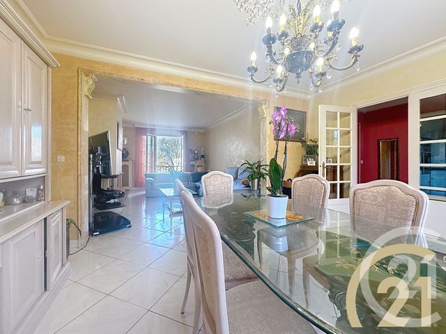 maison à vendre - 10 pièces - 160.0 m2 - VILLEJUIF - 94 - ILE-DE-FRANCE - Century 21 K.B. Immobilier