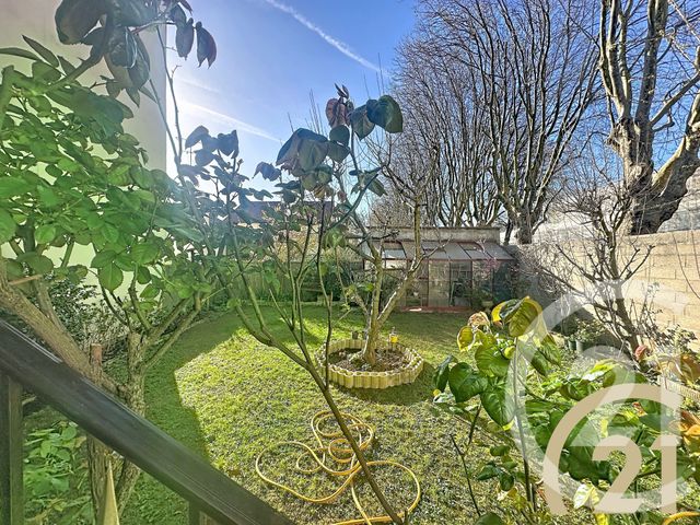 maison à vendre - 10 pièces - 160.0 m2 - VILLEJUIF - 94 - ILE-DE-FRANCE - Century 21 K.B. Immobilier