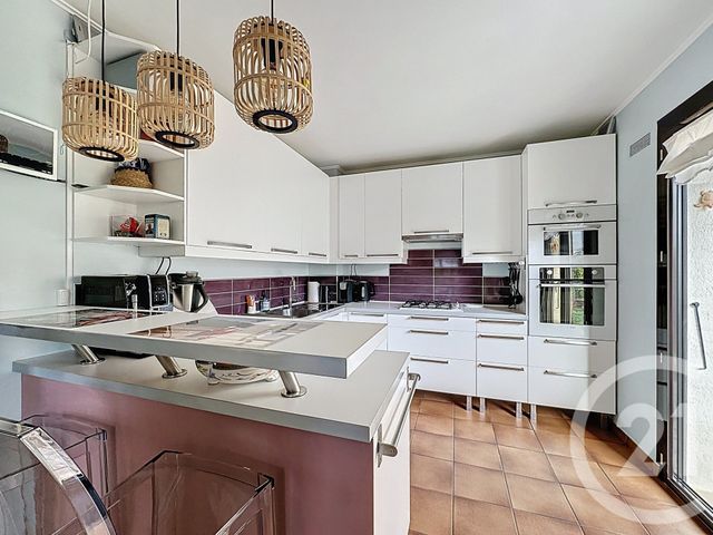 maison à vendre - 6 pièces - 96.16 m2 - VILLEJUIF - 94 - ILE-DE-FRANCE - Century 21 K.B. Immobilier