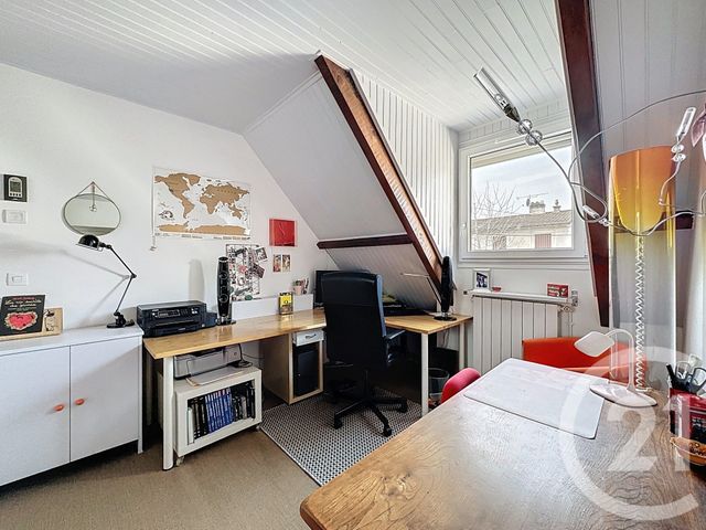 maison à vendre - 6 pièces - 96.16 m2 - VILLEJUIF - 94 - ILE-DE-FRANCE - Century 21 K.B. Immobilier