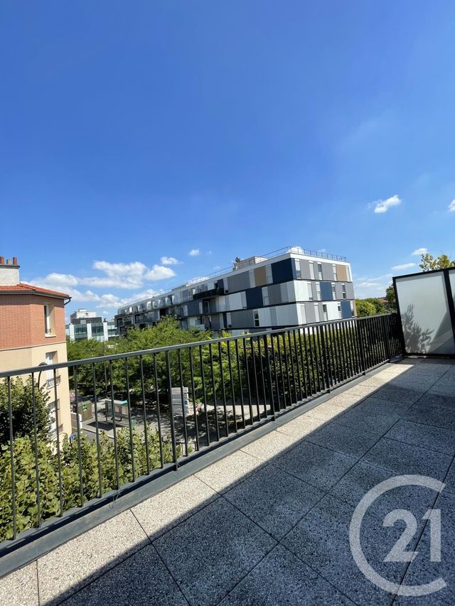 Appartement F2 à louer - 2 pièces - 41.2 m2 - VILLEJUIF - 94 - ILE-DE-FRANCE - Century 21 K.B. Immobilier