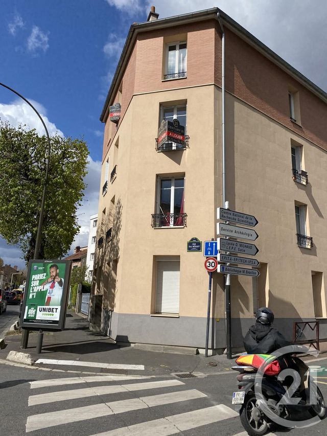 Appartement F2 à louer - 2 pièces - 32.72 m2 - VILLEJUIF - 94 - ILE-DE-FRANCE - Century 21 K.B. Immobilier