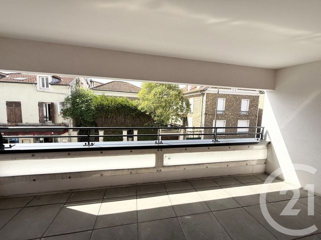 Appartement F4 à louer - 4 pièces - 77.16 m2 - VILLEJUIF - 94 - ILE-DE-FRANCE - Century 21 K.B. Immobilier