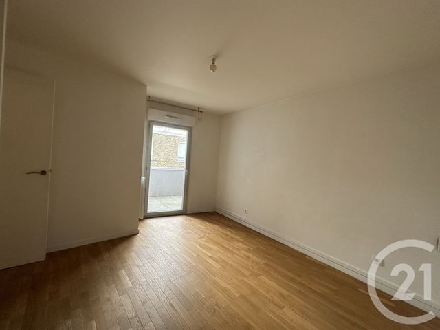 Appartement F4 à louer - 4 pièces - 77.16 m2 - VILLEJUIF - 94 - ILE-DE-FRANCE - Century 21 K.B. Immobilier