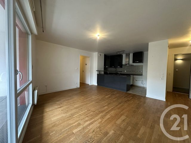 Appartement F4 à louer - 4 pièces - 77.16 m2 - VILLEJUIF - 94 - ILE-DE-FRANCE - Century 21 K.B. Immobilier