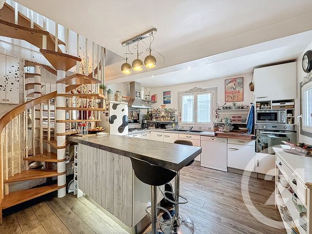 maison à vendre - 5 pièces - 112.43 m2 - VILLEJUIF - 94 - ILE-DE-FRANCE - Century 21 K.B. Immobilier