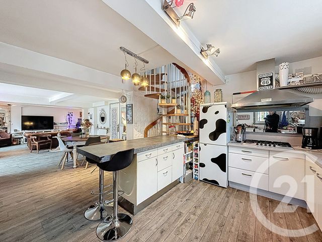 maison à vendre - 5 pièces - 112.43 m2 - VILLEJUIF - 94 - ILE-DE-FRANCE - Century 21 K.B. Immobilier