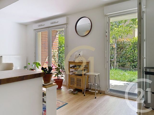 Appartement F3 à vendre - 3 pièces - 63.0 m2 - VITRY SUR SEINE - 94 - ILE-DE-FRANCE - Century 21 K.B. Immobilier