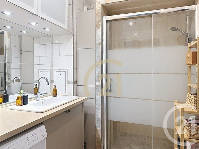 Appartement F3 à vendre - 3 pièces - 63.0 m2 - VITRY SUR SEINE - 94 - ILE-DE-FRANCE - Century 21 K.B. Immobilier