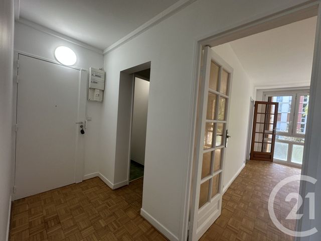 Appartement F3 à louer - 3 pièces - 51.13 m2 - VILLEJUIF - 94 - ILE-DE-FRANCE - Century 21 K.B. Immobilier