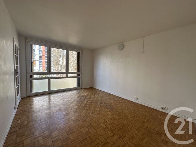 Appartement F3 à louer - 3 pièces - 51.13 m2 - VILLEJUIF - 94 - ILE-DE-FRANCE - Century 21 K.B. Immobilier