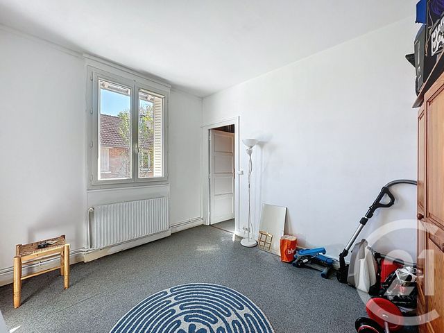 maison à vendre - 4 pièces - 61.27 m2 - VILLEJUIF - 94 - ILE-DE-FRANCE - Century 21 K.B. Immobilier