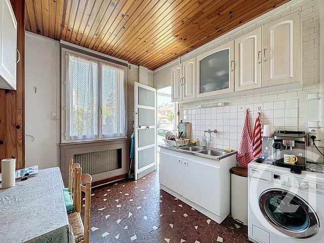 maison à vendre - 4 pièces - 61.27 m2 - VILLEJUIF - 94 - ILE-DE-FRANCE - Century 21 K.B. Immobilier