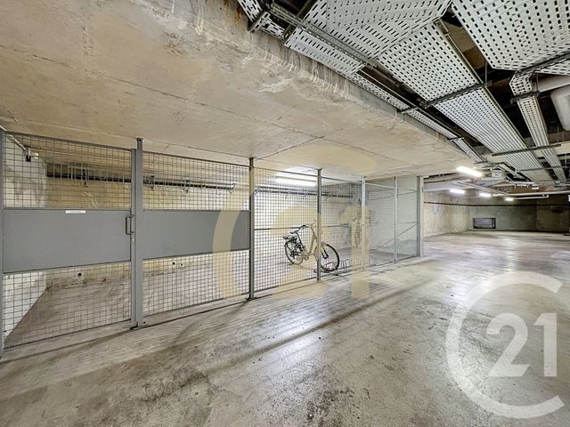 Appartement F3 à vendre - 3 pièces - 59.15 m2 - VILLEJUIF - 94 - ILE-DE-FRANCE - Century 21 K.B. Immobilier