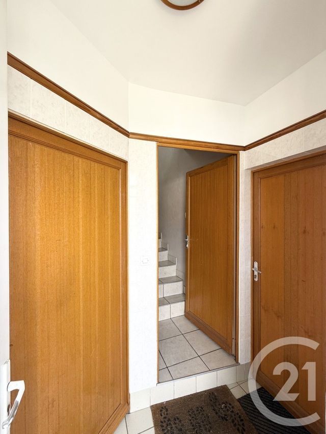 Appartement F2 à louer - 2 pièces - 33.93 m2 - VITRY SUR SEINE - 94 - ILE-DE-FRANCE - Century 21 K.B. Immobilier