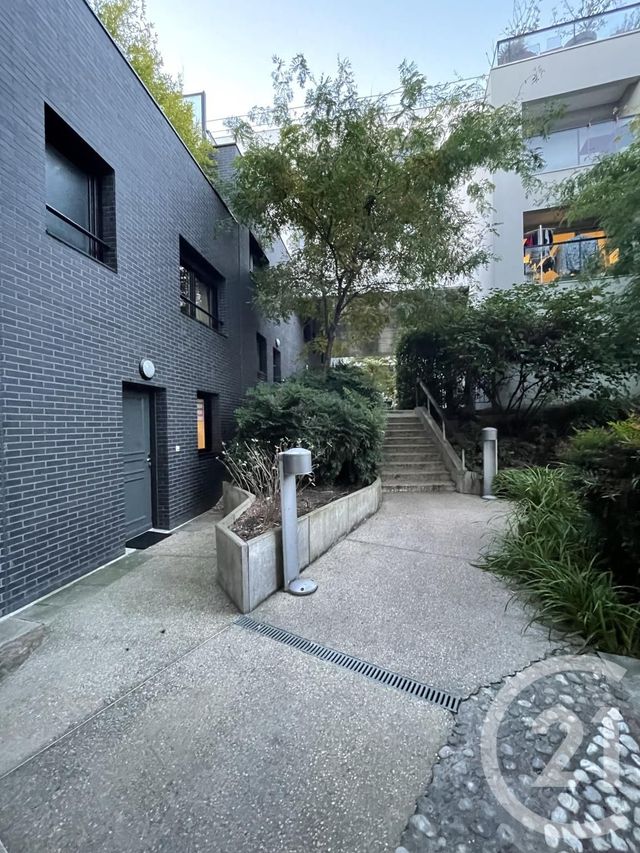 maison à louer - 4 pièces - 72.8 m2 - VILLEJUIF - 94 - ILE-DE-FRANCE - Century 21 K.B. Immobilier